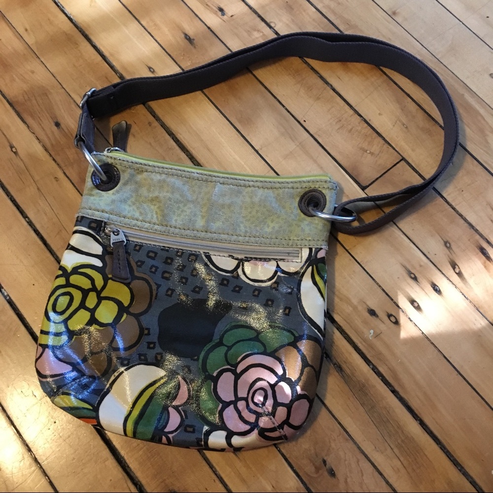 Fossil Floral Key-Per Crossbody